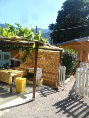 Отель La vieille maison Biselli  Тенд